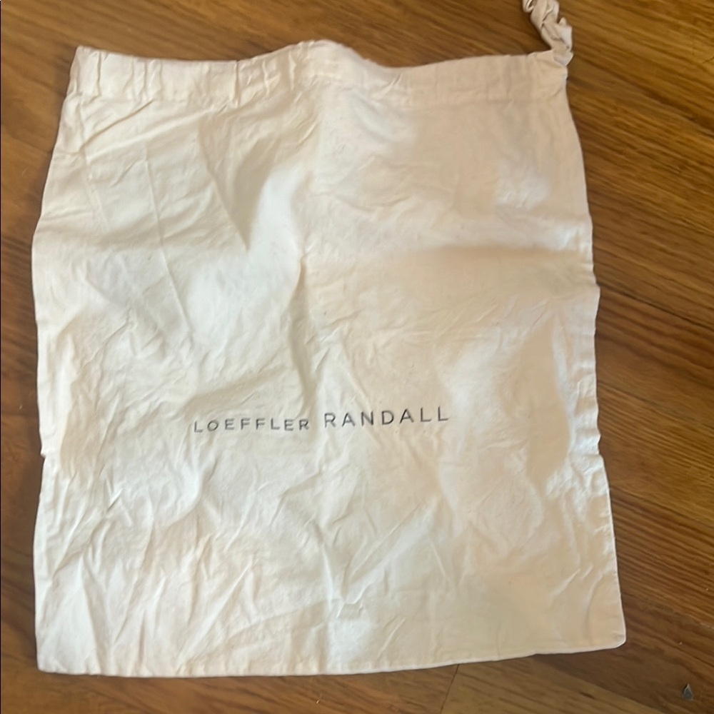 Loeffler Randall Cream Dust Bag / preowned